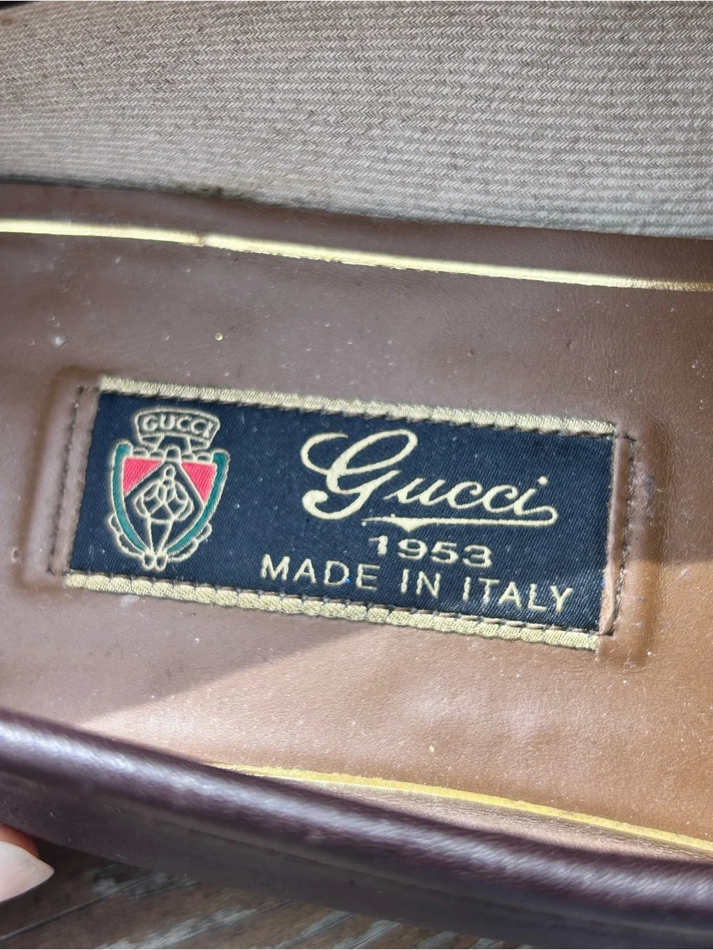 Gucci classic brown